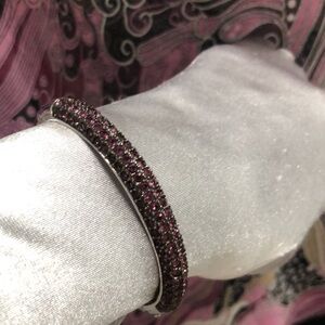 Silver purple bracelet! amethyst stones! 2 clasp closures! small/medium wrist!